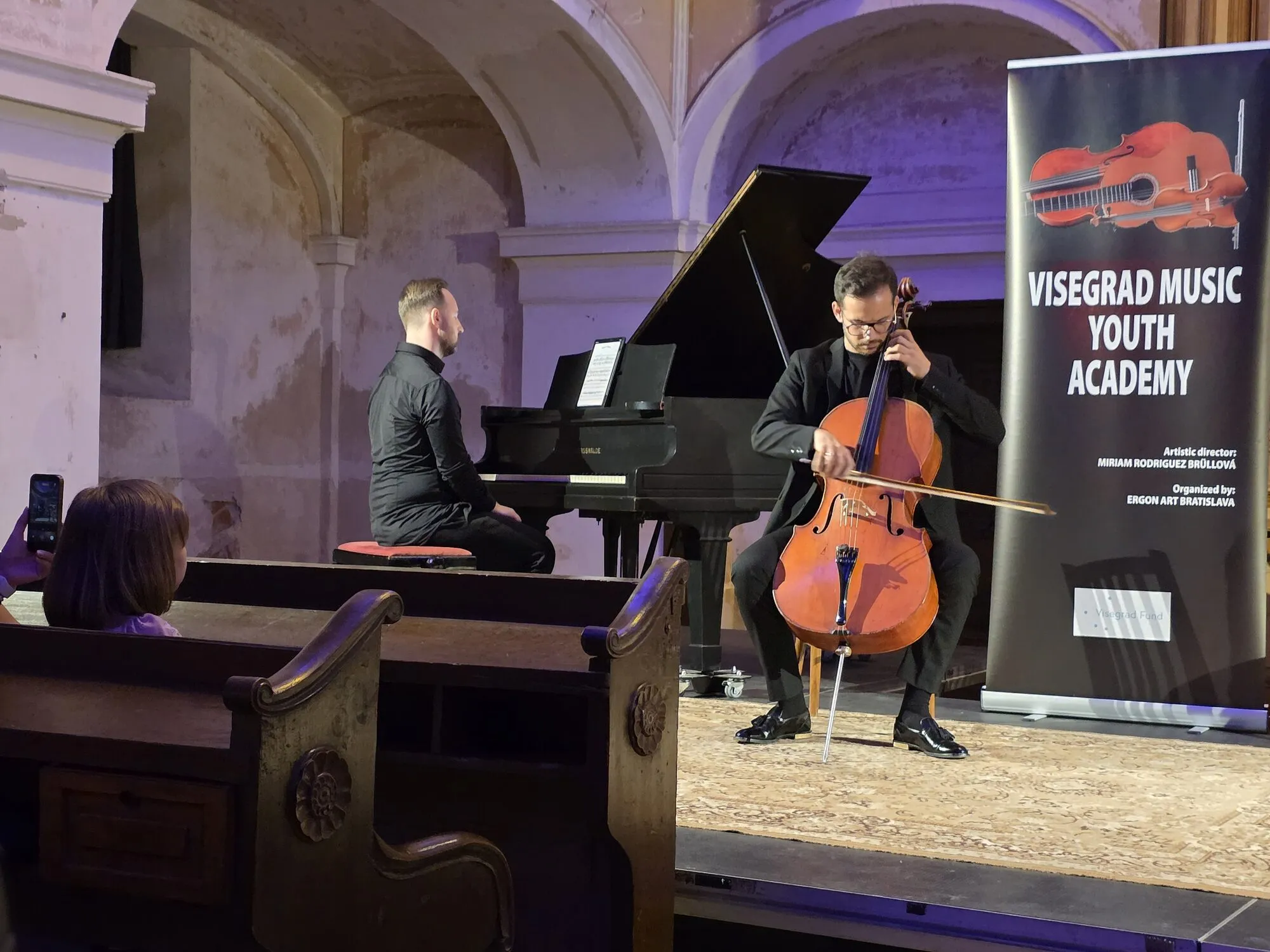 Ján Bogdan performing at a concert